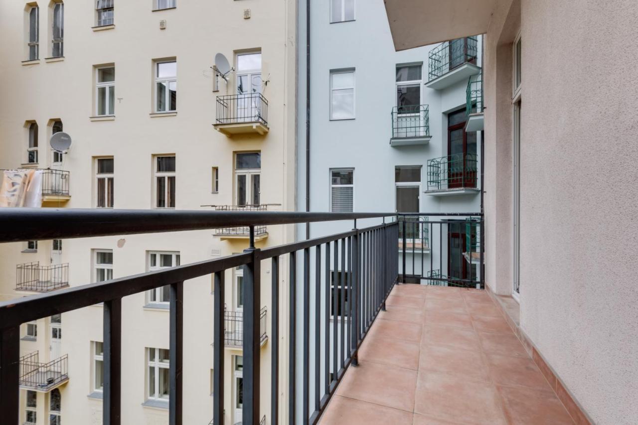 Luxury Riverside Apartments In The Center Of Praha Exteriér fotografie