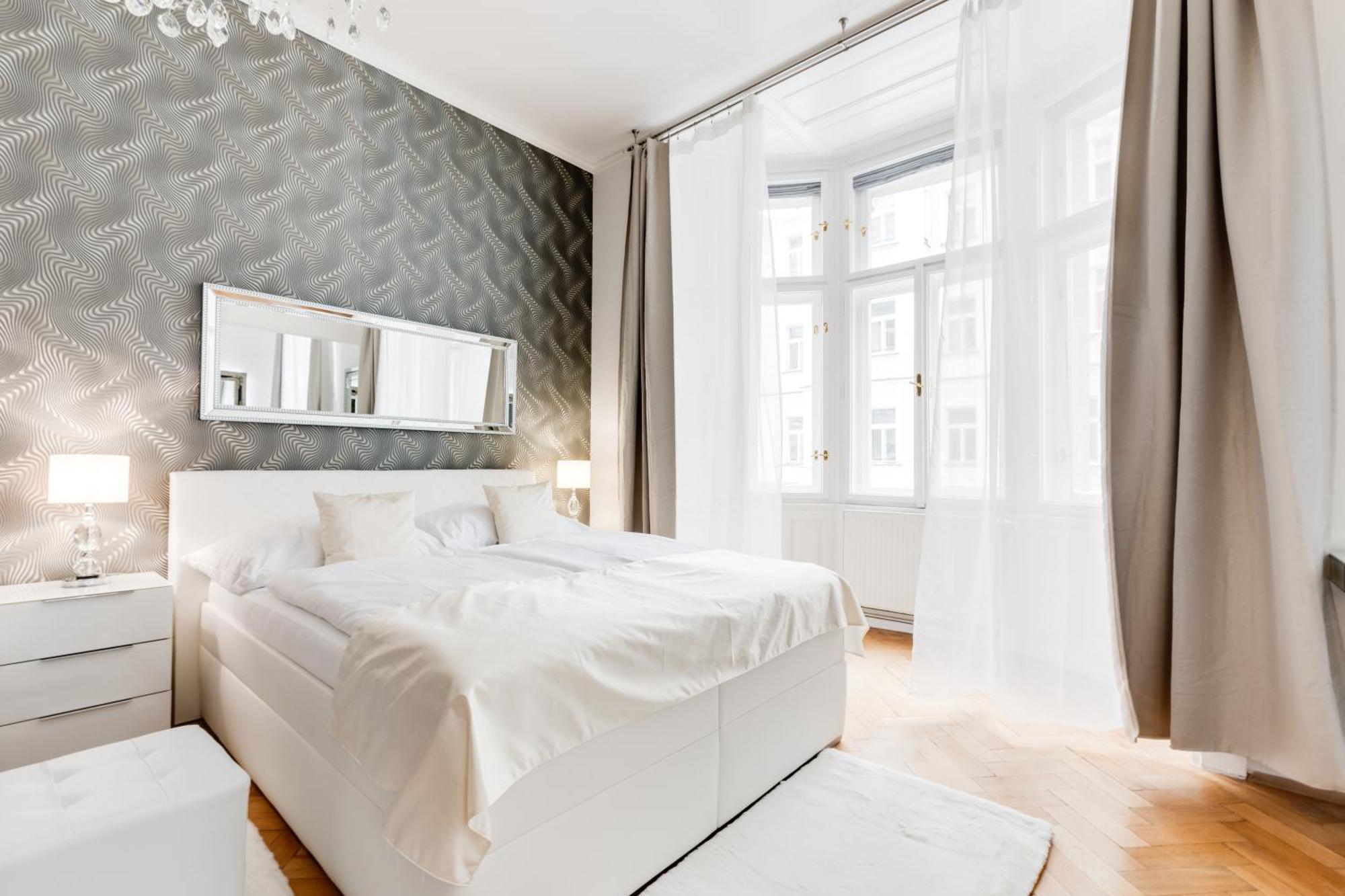 Luxury Riverside Apartments In The Center Of Praha Exteriér fotografie